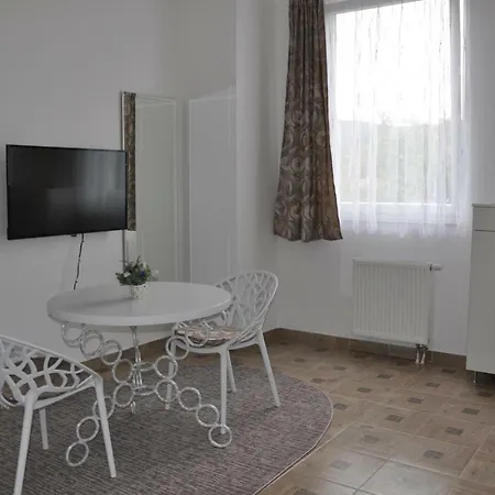 Studio Torinex Apartment *